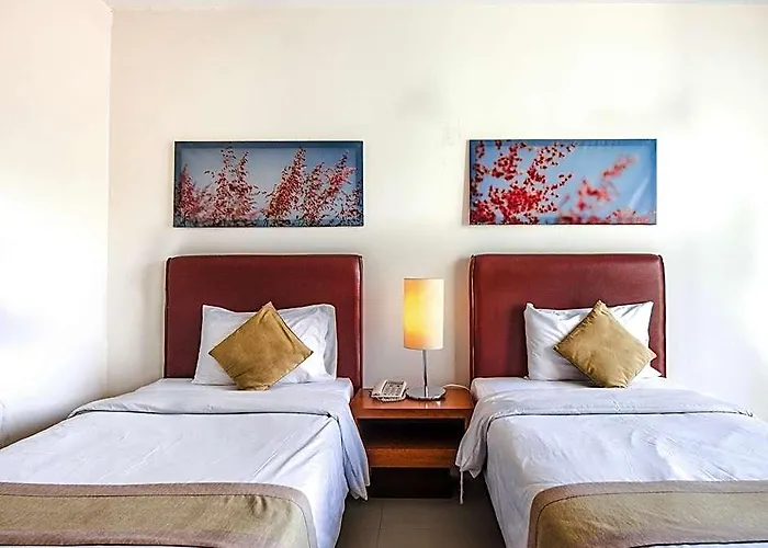 B2 Premier Hotel And Resort